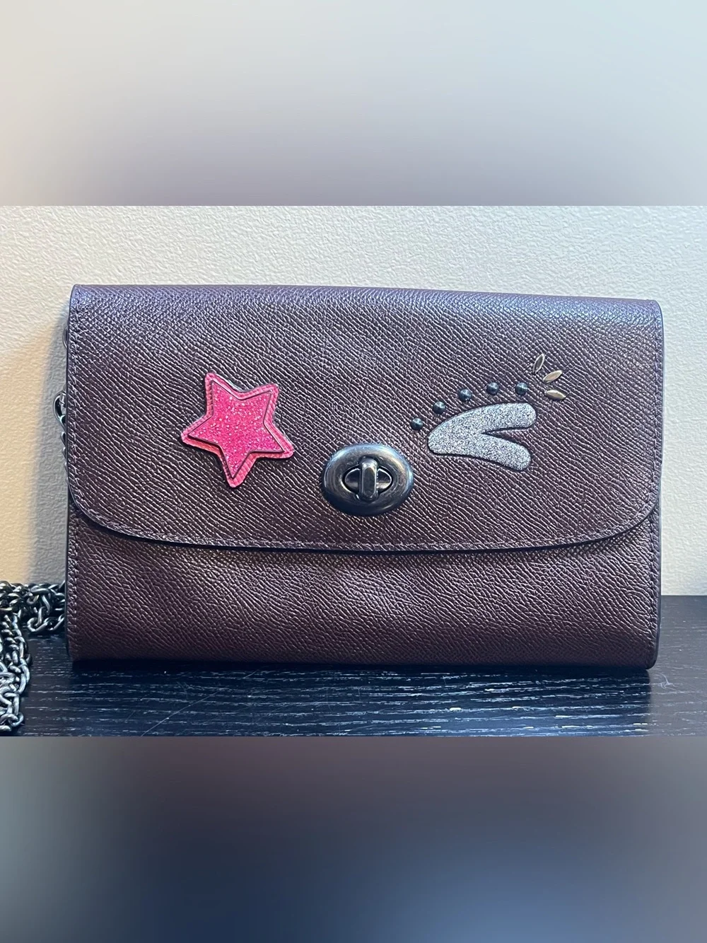 CoachF22768 Bear Chain Turnlock Crossbody Purse Oxblood Leather Shoulder Bag
